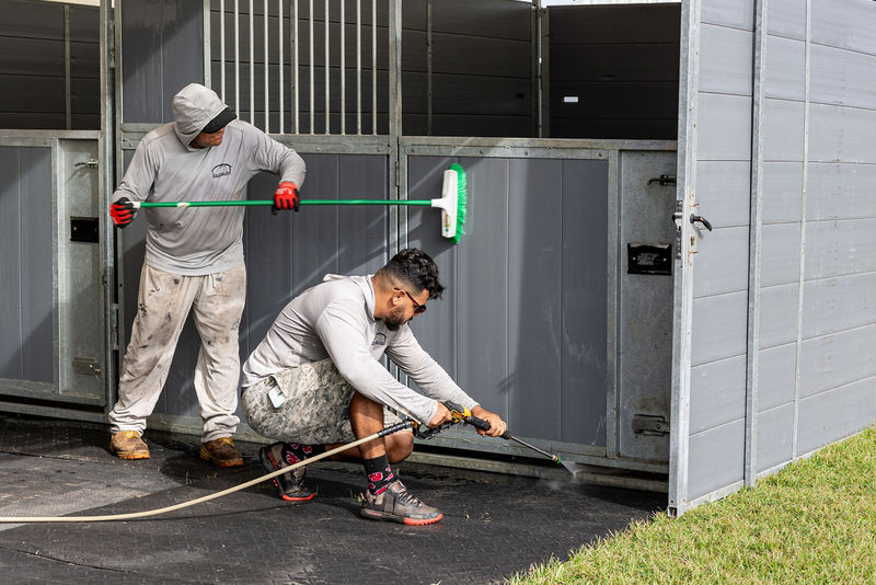 how to clean a horse stall